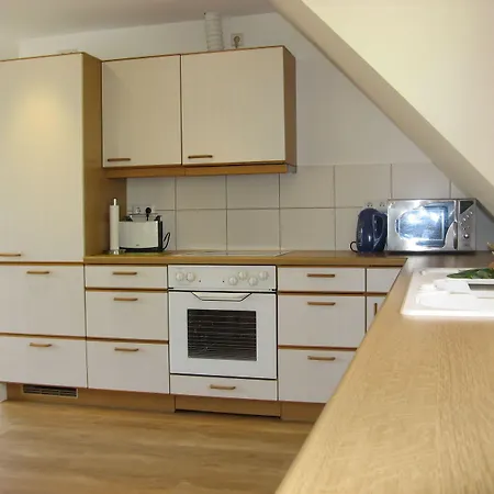 Haus-eiche דירה אוברלינגן