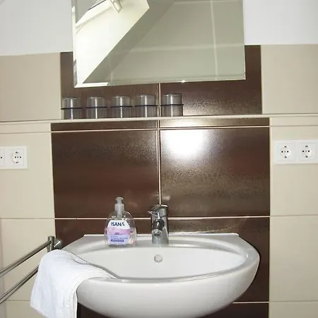 Haus-eiche דירה אוברלינגן